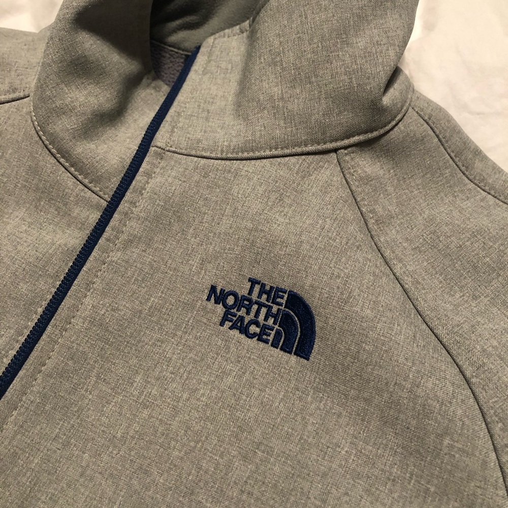 North Face Waterproof Transitional Jacket. Grey W… - image 4